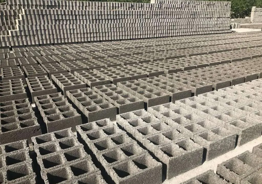 نگهداری از بلوک سیمانی
