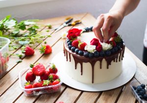ایده تزیین کیک تولد