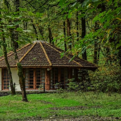 بهترین اقامتگاه نزدیک رشت